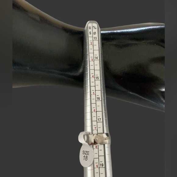 Band Rings Lot of 6 US Size 7-8 (MM) 18 Men Women Assorted Designs Rainbow NEW - Picture 7 of 10